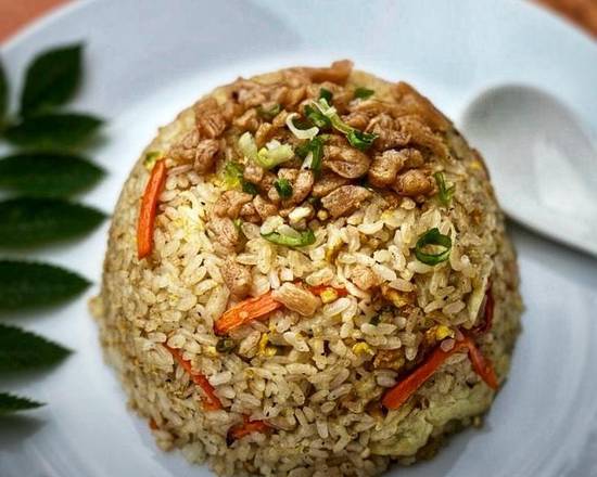 Vegetable Fried Rice 菜圃蛋炒飯